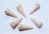 SPK17-03000/14413 Chalk Champagne Lumi Spikes 7x17 mm - 18 x